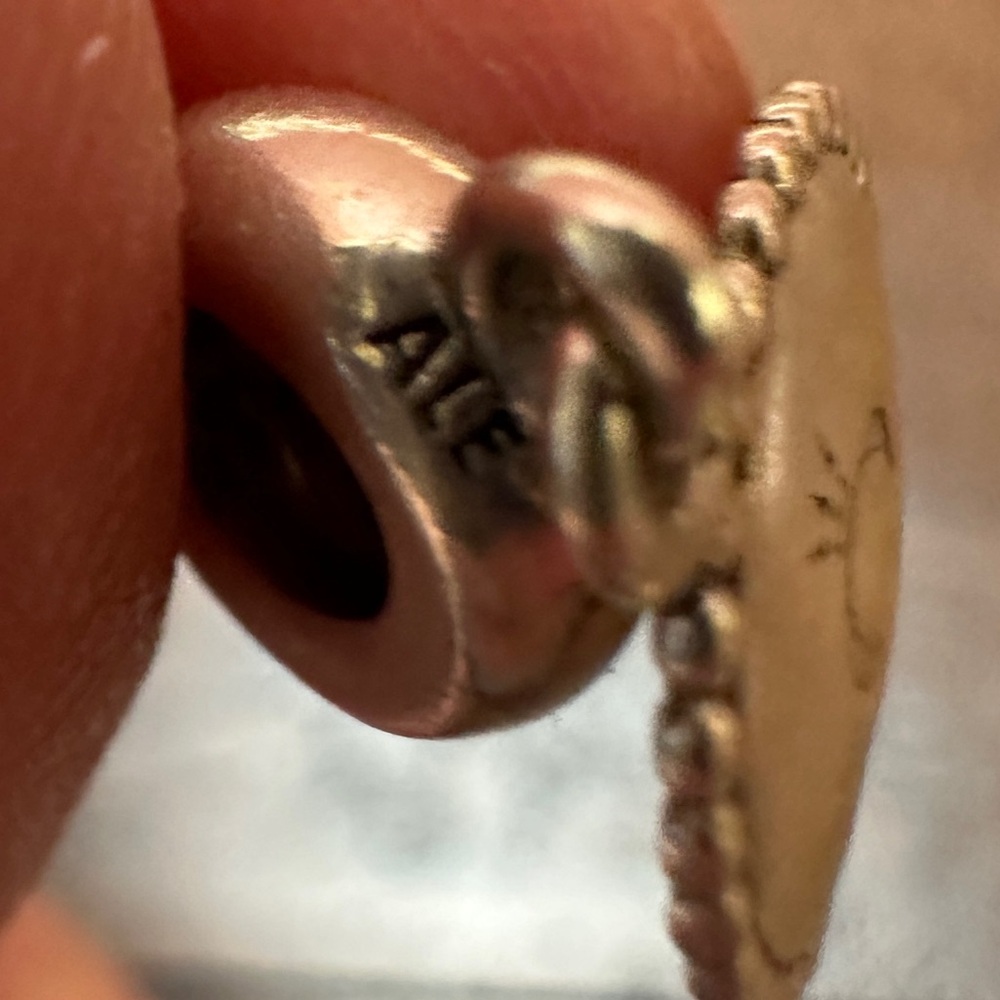 Pandora Chicago Cubs Baseball Universal Exclusive Dangle Charm Licensed - Picture 3 of 4